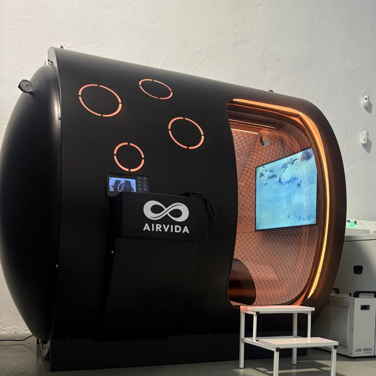 Airvida 2.0 ATA Hardshell Multiplace Hyperbaric Chamber