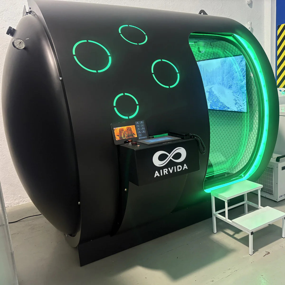 Airvida 2.0 ATA Hardshell Multiplace Hyperbaric Chamber