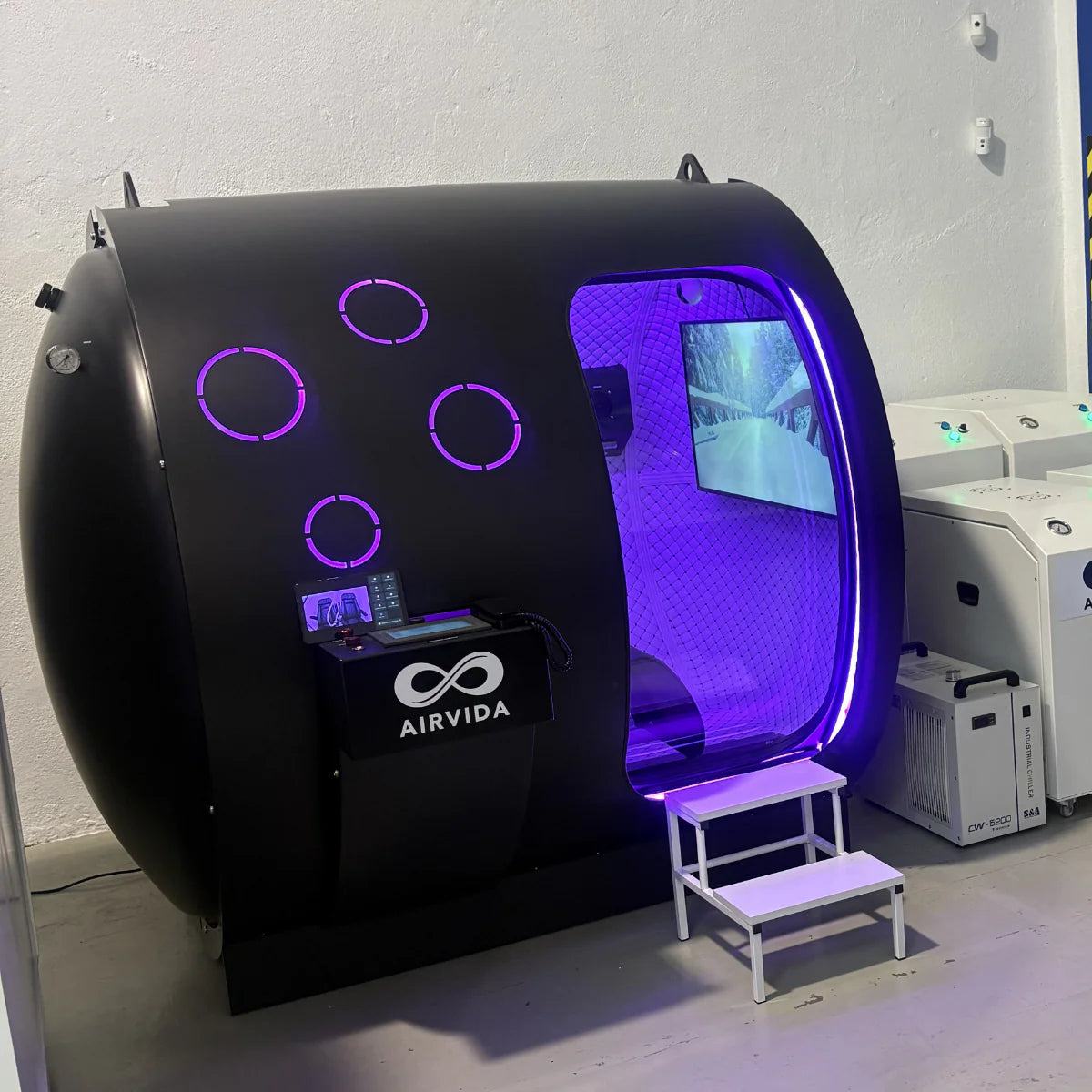 Airvida 2.0 ATA Hardshell Multiplace Hyperbaric Chamber