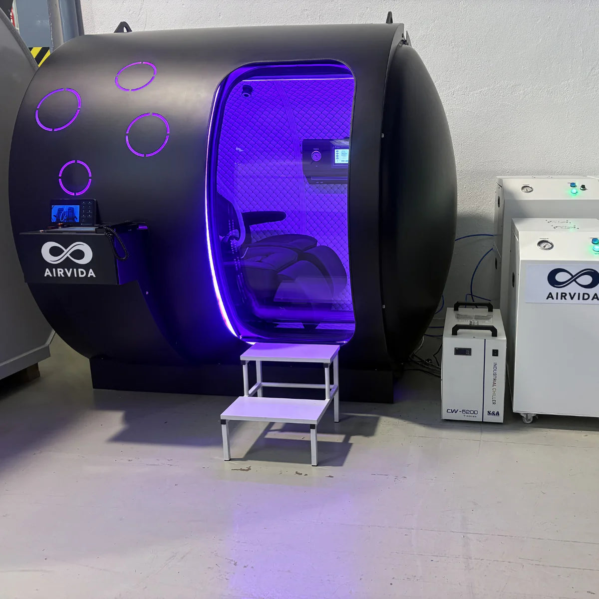 Airvida 2.0 ATA Hardshell Multiplace Hyperbaric Chamber